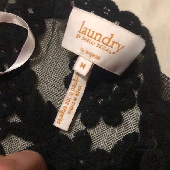 Laundry top (M) - Picture 4 of 5